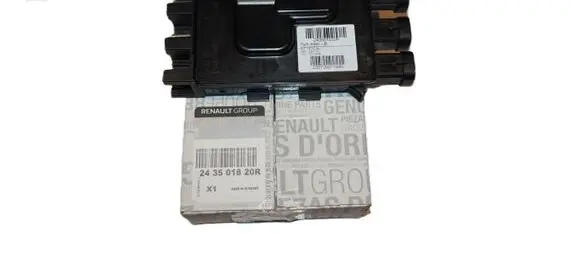 Renault Trafic III (X82) Battery control module 243501820R
