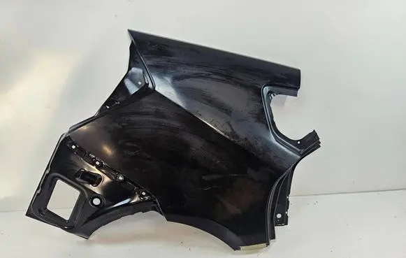 Toyota Prius (XW30) Rear arch 