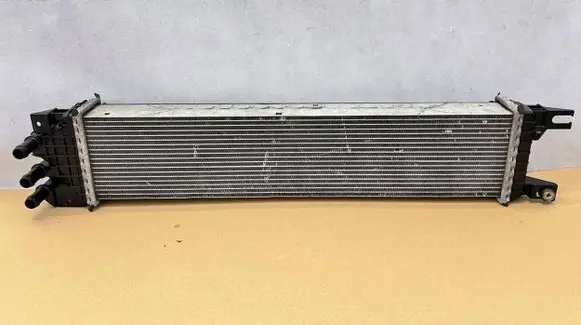 Ford Mondeo MK V Optional radiator HR503001 2403181211 HG938D048AA