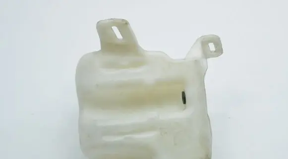 Opel Adam Windshield washer fluid reservoir/tank 133543632