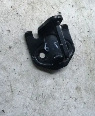 Ford Mondeo MK IV Rear door lock loop/hook striker 6G91R21982FBB