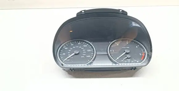 BMW 1 E82 E88 Speedometer (instrument cluster) 9283802