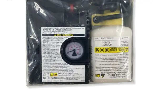 Toyota RAV 4 (XA40) Tire air pump compressor 