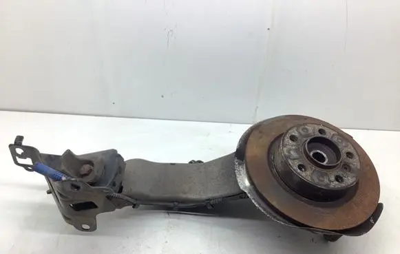 Mini Cooper Countryman R60 Rear wheel hub 9805658 M31469