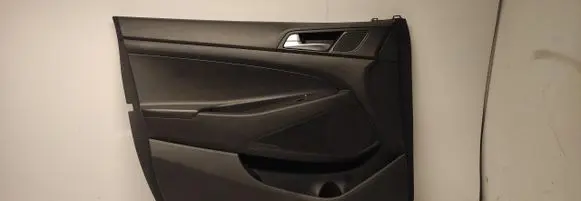 Hyundai i30 Front door card panel trim 82301D7650