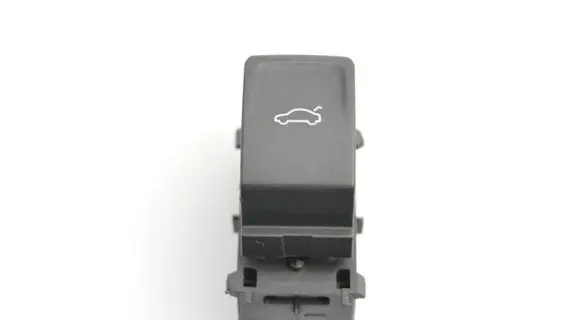 Volkswagen PASSAT B8 Tailgate opening switch 3G0959831
