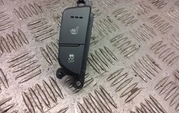 Hyundai i40 Seat heating switch 93730-3Z860
