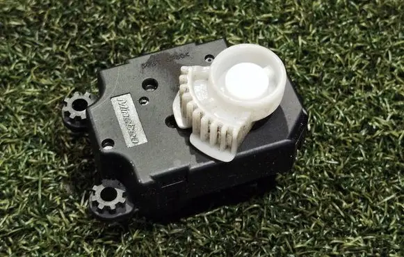Renault Master III Air flap motor/actuator A21200800 150911 VHB3030015B