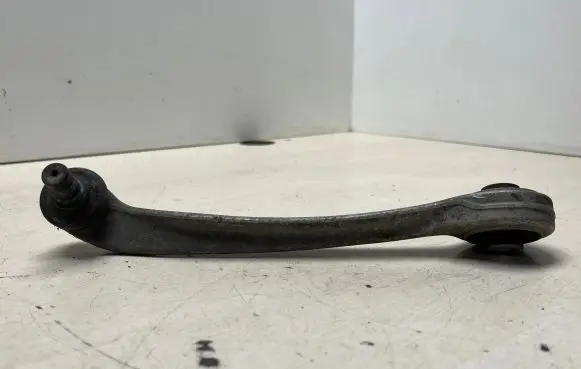 Skoda Superb B5 (3U) Front lower control arm/wishbone