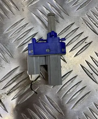 Clutch pedal sensor