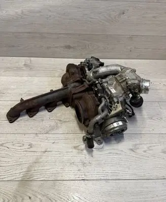 BMW 3 F30 F35 F31 Turbo 8510942 9710026 9710015