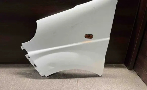 Nissan Primastar Fender 91160070 93160799