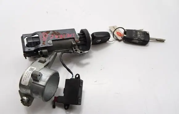 Opel Zafira C Ignition lock 20939745 13080410089