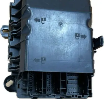 GMC Yukon Fuse box set 23200666