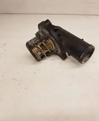 Audi A4 Allroad Thermostat housing 059121111N