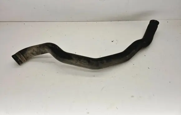 Volvo V70 Engine coolant pipe/hose