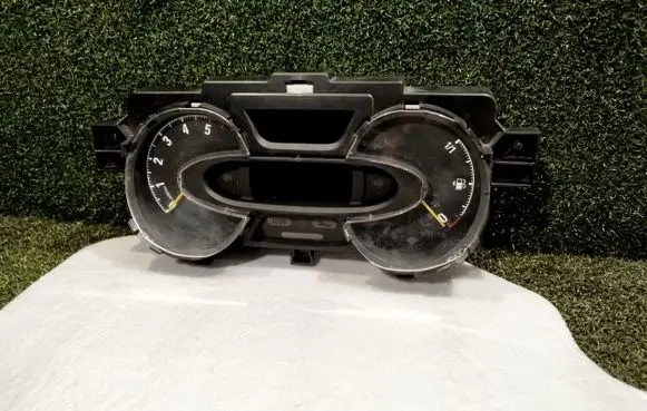 Opel Vivaro Speedometer (instrument cluster) 248109507R