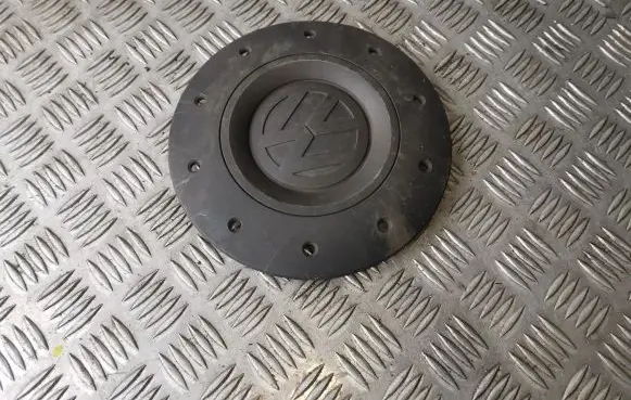 Volkswagen Transporter - Caravelle T5 Original wheel cap 7H0601151C 7H0601151B