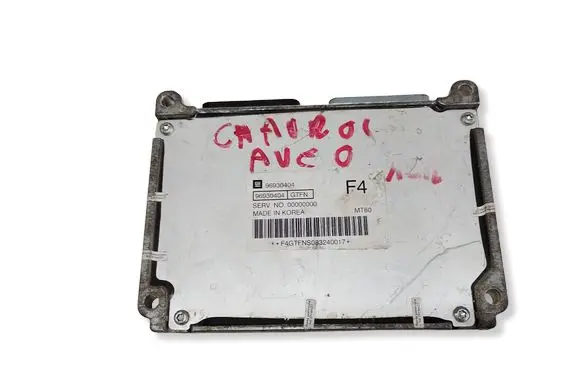 Chevrolet Aveo Engine control unit/module ECU 96930404