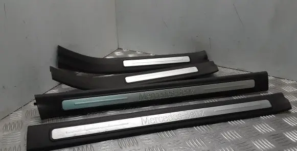 Mercedes-Benz B W245 sill trim set (inner) A1696801174 A1696800074 A1696800874