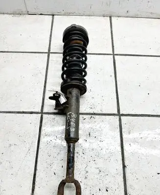 BMW 5 F10 F11 Front shock absorber with coil spring 139139