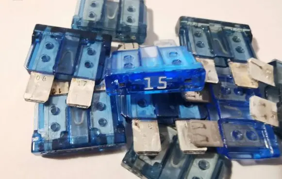 Mercedes-Benz E W212 Fuse N000000004205