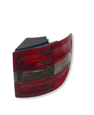 Mercedes-Benz B W245 Rear/tail lights A1698202664 A169820 A1698200377