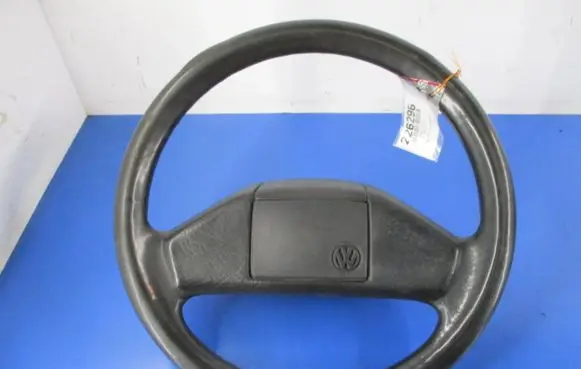 Volkswagen Jetta II Steering wheel
