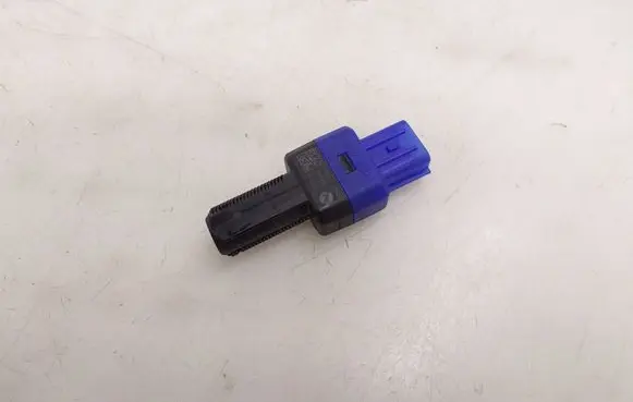 Hyundai Kona I Brake pedal sensor switch 93810J3000