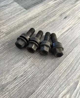 Porsche Cayenne (92A) Nuts/bolts 