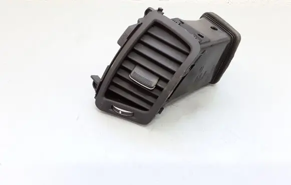KIA Sorento Dash center air vent grill 974202P000