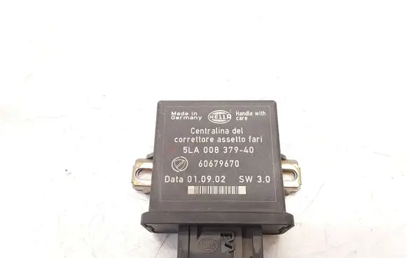 Lancia Thesis Light module LCM 60679670 5LA008379 5LA00837940