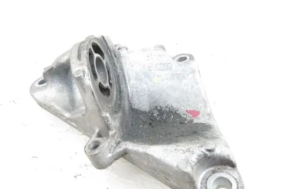 Audi A6 S6 C5 4B Gearbox mounting bracket 4B0399114C