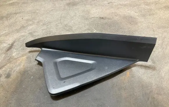 Land Rover Evoque II Dashboard side end trim K8D204480A