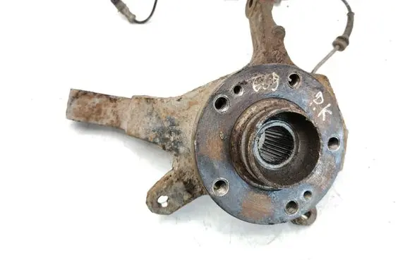 Renault Laguna II Front wheel hub spindle knuckle