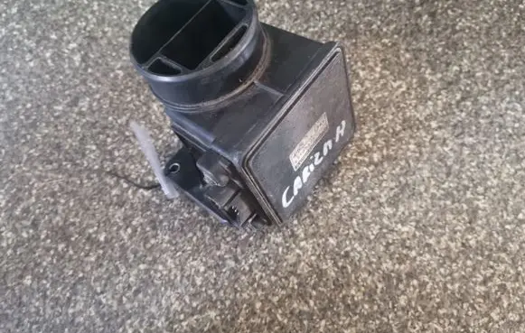 Mitsubishi Carisma Mass air flow meter E5T05471