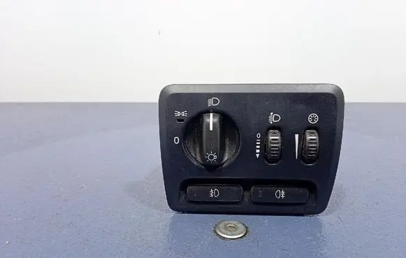 Light switch