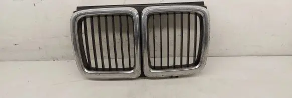 BMW 7 E32 Front grill 19086970