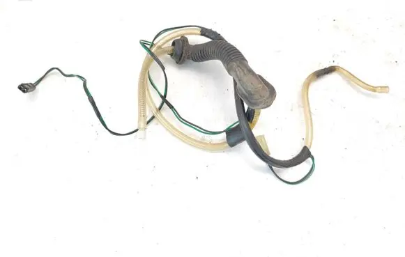 Suzuki Liana Tailgate/trunk wiring harness 