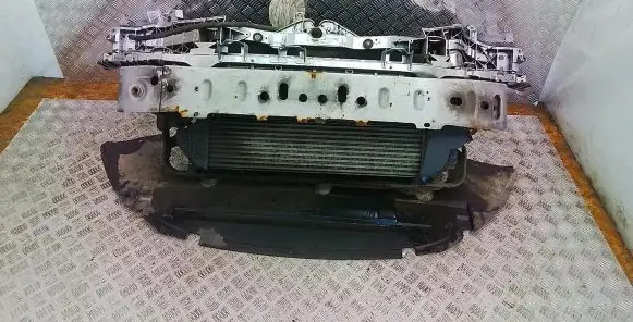 Ford Grand C-MAX Front bodywork piece 