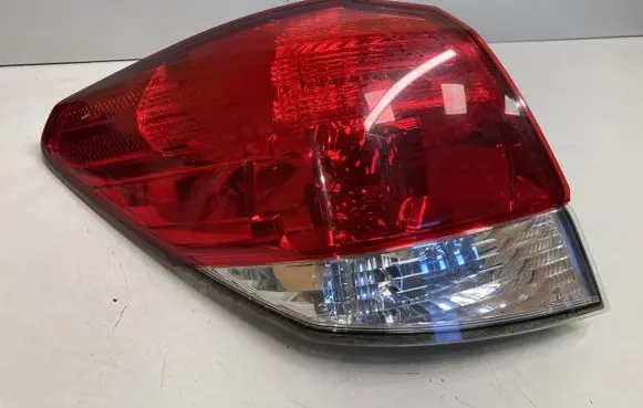 Subaru Outback Rear/tail lights 22020067