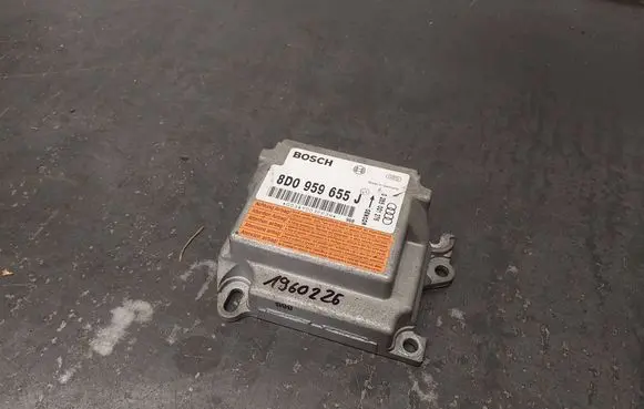 Audi A4 S4 B5 8D Airbag control unit/module 8D0959655J 0285001276