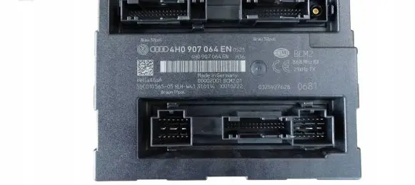 Audi A8 S8 D4 4H Comfort/convenience module 4H0907064EN