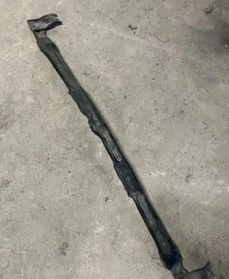 Mitsubishi Space Wagon Bottom radiator support slam panel 