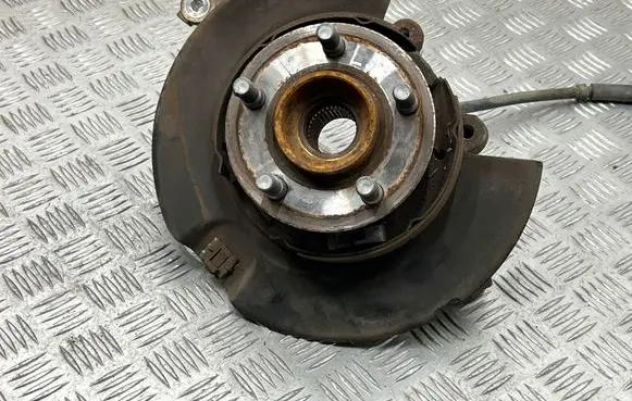 Dodge Charger Rear wheel hub spindle/knuckle 