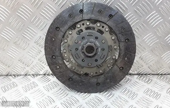 Ford Focus Clutch pressure plate av617550c1b