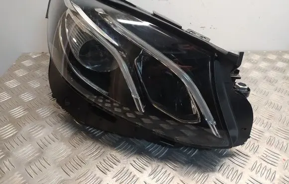 Mercedes-Benz E W213 Headlight/headlamp A2139069003