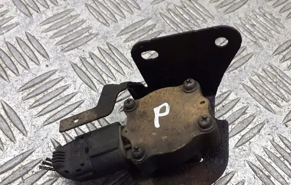Toyota Avensis T250 Front air suspension height level sensor 