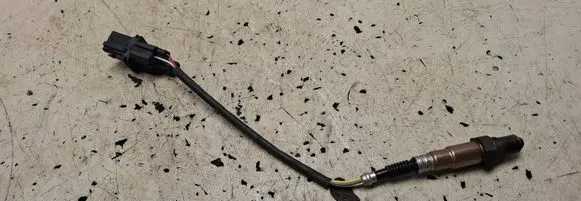 Volvo V50 Lambda probe sensor 1475053 PBTGF33