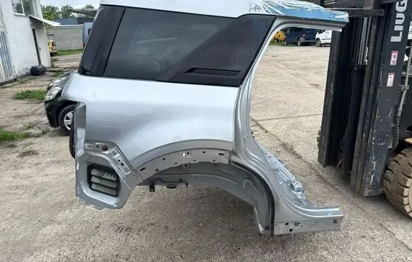 Ford Bronco Body M1PZ78278A92A M1PZ7827791C M1PZ7827790C